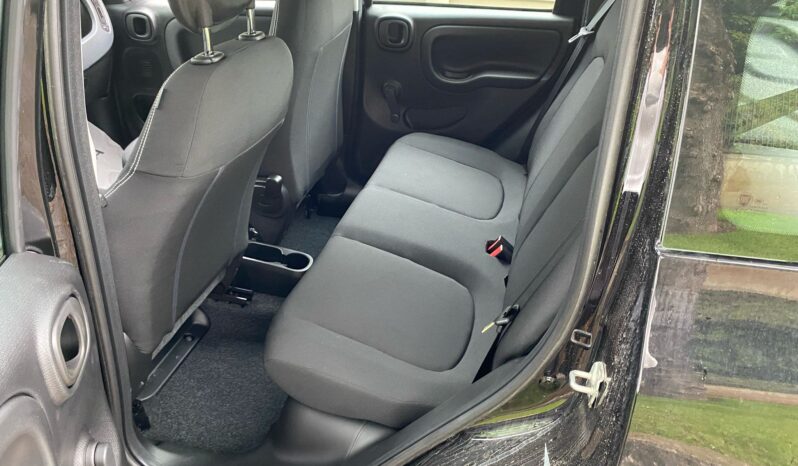 
								FIAT Panda 1.0cc 70cv Hybrid con ADAS full									