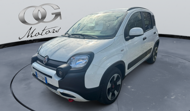 
								FIAT Panda 1.0cc 70cv HYBRID CROSS full									