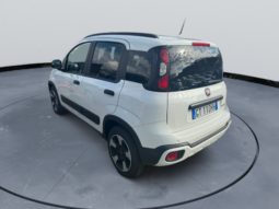 
										FIAT Panda 1.0cc 70cv HYBRID CROSS full									