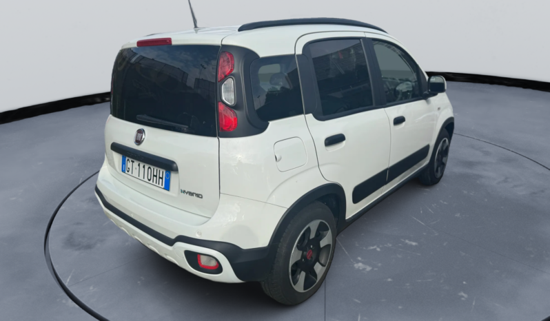 
								FIAT Panda 1.0cc 70cv HYBRID CROSS full									