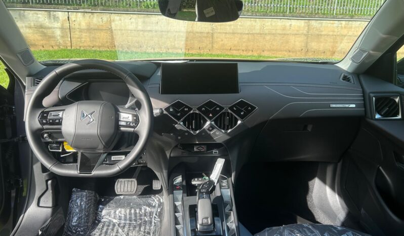 
								DS DS3 1.2 Hybrid 136cv Antoine de Saint Exupery Automatic full									