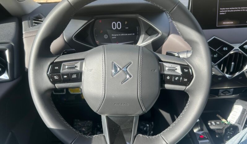 
								DS DS3 1.2 Hybrid 136cv Antoine de Saint Exupery Automatic full									
