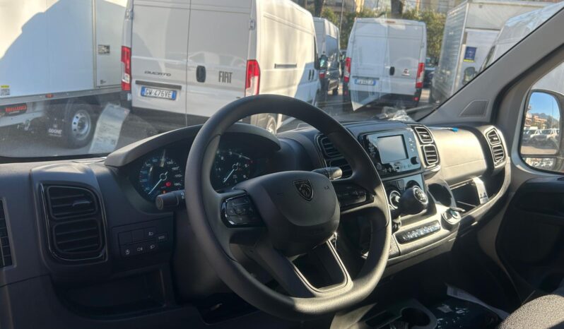 
								PEUGEOT Boxer 333 2.2cc BlueHdi 140cv S&S L2H2 full									