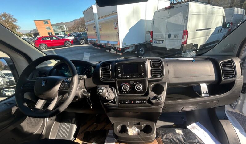 
								PEUGEOT Boxer 333 2.2cc BlueHdi 140cv S&S L2H2 full									