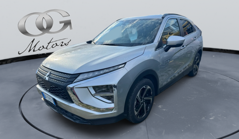 
								MITSUBISHI ECLIPSE CROSS 2.4 PHEV INTENSE full									
