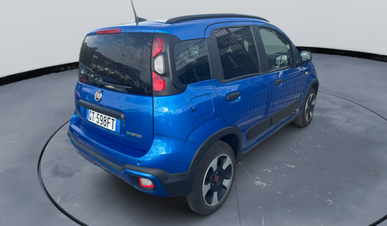 
								FIAT Panda 1.0cc 70cv HYBRID CROSS full									