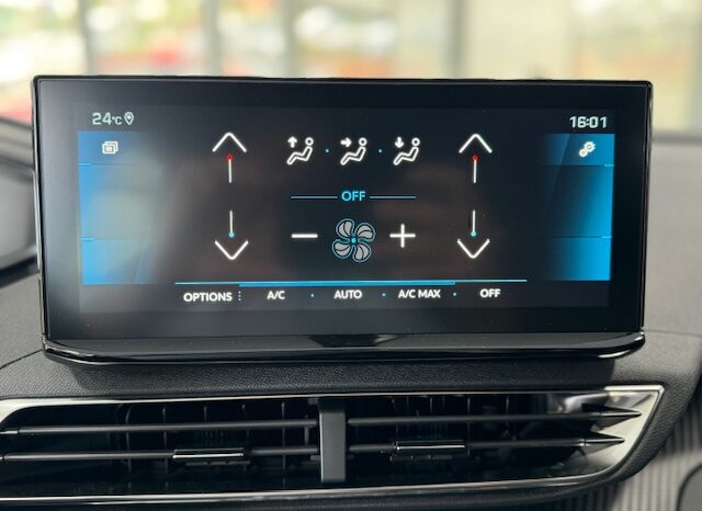 
								PEUGEOT 3008 1.5cc BlueHDI 130cv S&S EAT8 ALLURE PACK full									