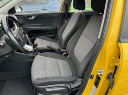 
										KIA STONIC 1.2cc 84cv URBAN full									