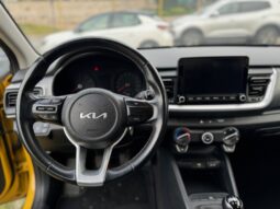 
										KIA STONIC 1.2cc 84cv URBAN full									