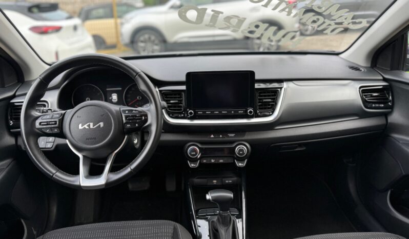 
								KIA STONIC 1.0cc MHEV 120cv Style DCT Automatic full									