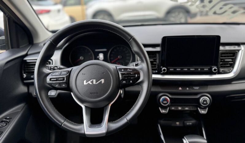
								KIA STONIC 1.0cc MHEV 120cv Style DCT Automatic full									
