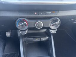 
										KIA Stonic 1.2cc DPI 84cv Urban full									