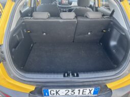 
										KIA Stonic 1.2cc DPI 84cv Urban full									