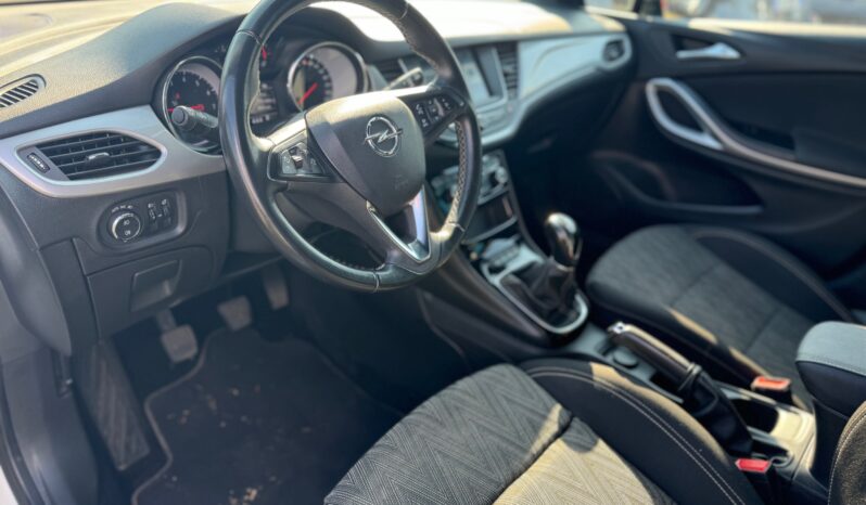 
								Opel Astra 1.2cc 110cv Sport Tourer Business Elegance full									