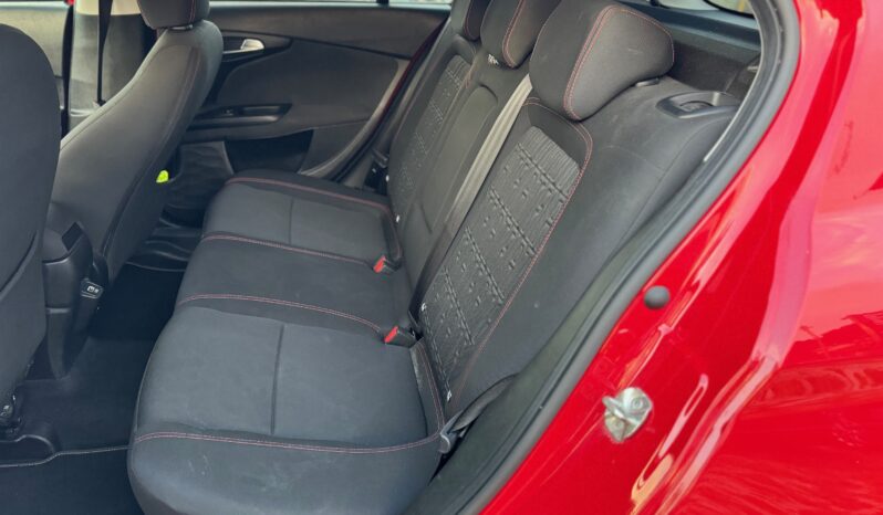 
								FIAT TIPO HATCHBACK 1.5cc Hybrid 130cv DCT RED full									