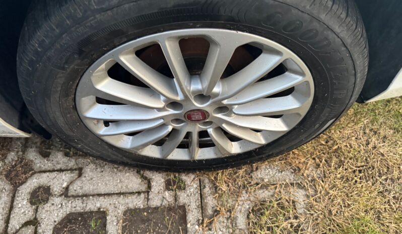 
								FIAT TIPO SW 1.3cc MJT 95cv Life full									