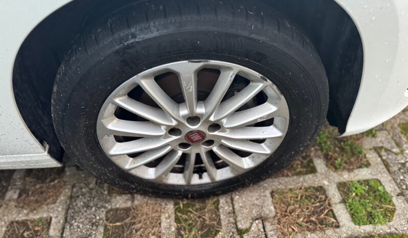 
								FIAT TIPO SW 1.6cc MJT 130cv Life full									