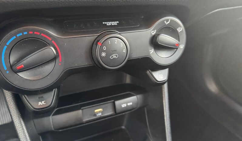 
								KIA Picanto 5p my23 1.0cc 66cv MT Urban full									