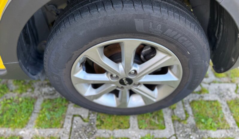 
								KIA STONIC 1.2cc 84cv Benzina/GPL URBAN full									