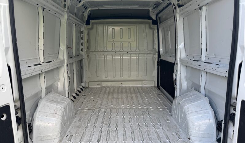 
								FIAT Ducato FURG. LASTRATO 2.2cc MJT 160cv 33Q MH2 full									