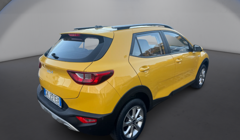 
								KIA Stonic 1.2cc DPI 84cv Urban full									