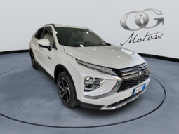 MITSUBISHI ECLIPSE CROSS 2.4 PHEV INSTYLE