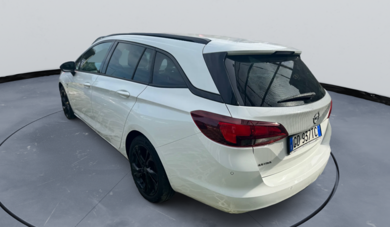 
								Opel Astra 1.2cc 110cv Sport Tourer Business Elegance full									