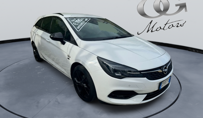 
								Opel Astra 1.2cc 110cv Sport Tourer Business Elegance full									