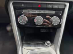 
										Volkswagen T-Roc 1.0cc TSI 110cv Life full									