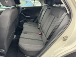 
										Volkswagen T-Roc 1.0cc TSI 110cv Life full									