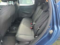 
										Lancia Ypsilon 1.0 70CV Hybrid GOLD full									