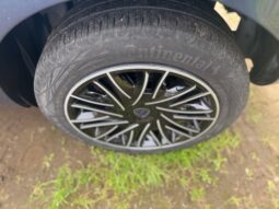 
										Lancia Ypsilon 1.0 70CV Hybrid GOLD full									