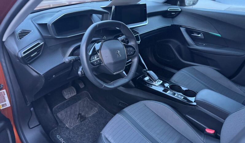 
								PEUGEOT E-2008 Full Elettric 100Kw/136cv Allure Pack full									