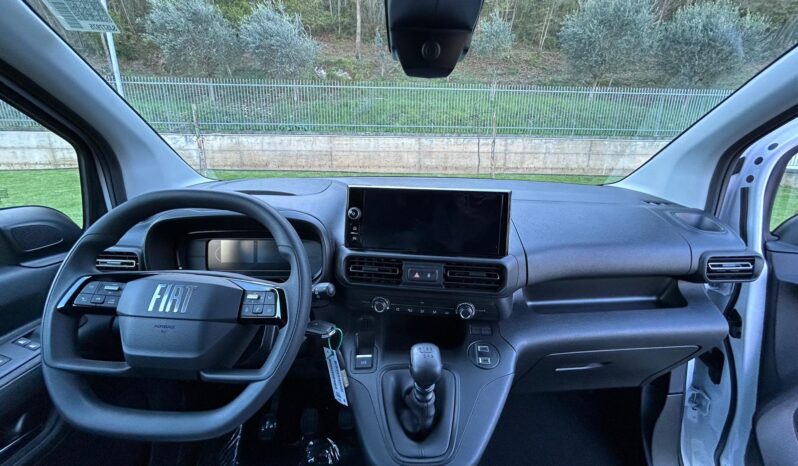 
								FIAT Doblo Serie 3 Van Lh1 1.5 Bluehdi 130cv Mt6 full									