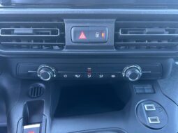 
										FIAT Doblo Serie 3 Van Lh1 1.5 Bluehdi 130cv Mt6 full									