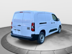 
										FIAT Doblo Serie 3 Van Lh1 1.5 Bluehdi 130cv Mt6 full									