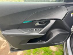 
										PEUGEOT E-2008 Full Elettric 100Kw/136cv Allure Pack full									