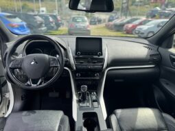 
										MITSUBISHI ECLIPSE CROSS 2.4 PHEV Diamond Black full									