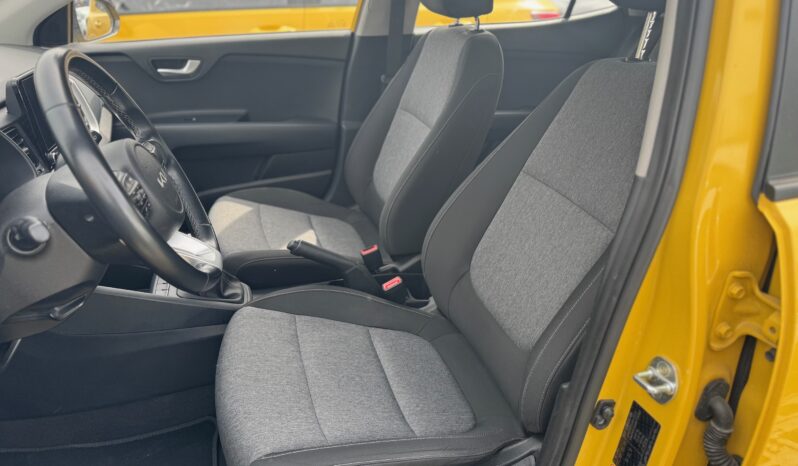 
								KIA STONIC 1.2cc 84cv URBAN full									