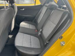 
										KIA STONIC 1.2cc 84cv URBAN full									