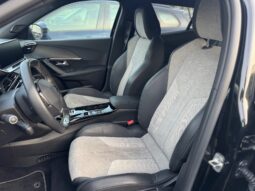 
										PEUGEOT E-2008 Full Elettric 100Kw/136cv GT full									