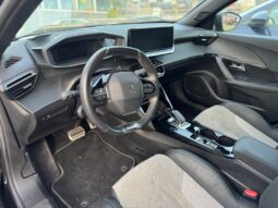 
										PEUGEOT E-2008 Full Elettric 100Kw/136cv GT full									