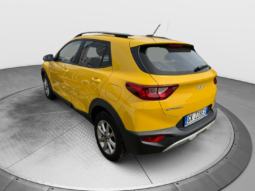 
										KIA STONIC 1.2cc 84cv URBAN full									