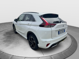 
										MITSUBISHI ECLIPSE CROSS 2.4 PHEV Diamond Black full									