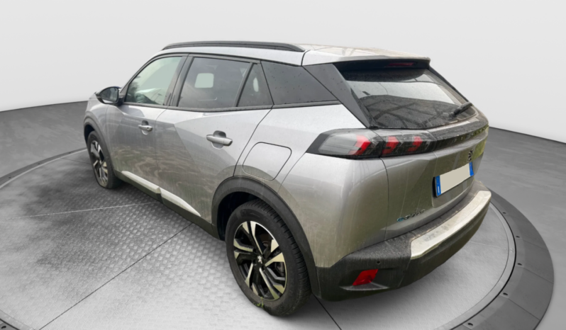 
								PEUGEOT E-2008 Full Elettric 100Kw/136cv Allure Pack full									
