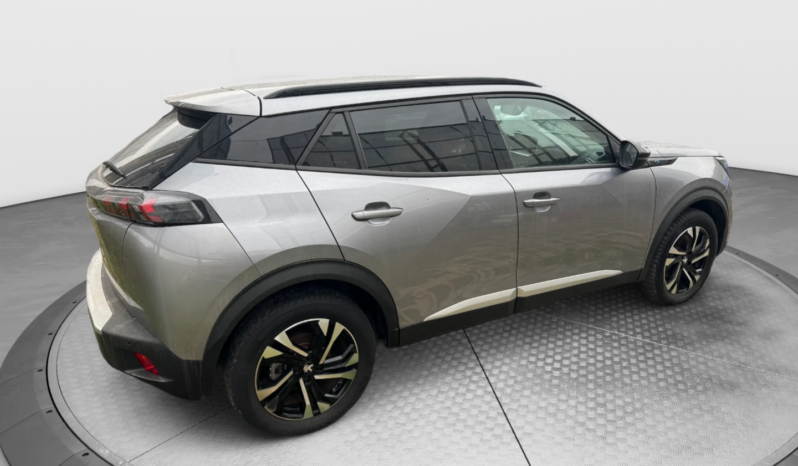 
								PEUGEOT E-2008 Full Elettric 100Kw/136cv Allure Pack full									
