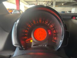 
										PEUGEOT 108 5p 1.0cc VTI s&s 73cv Active full									