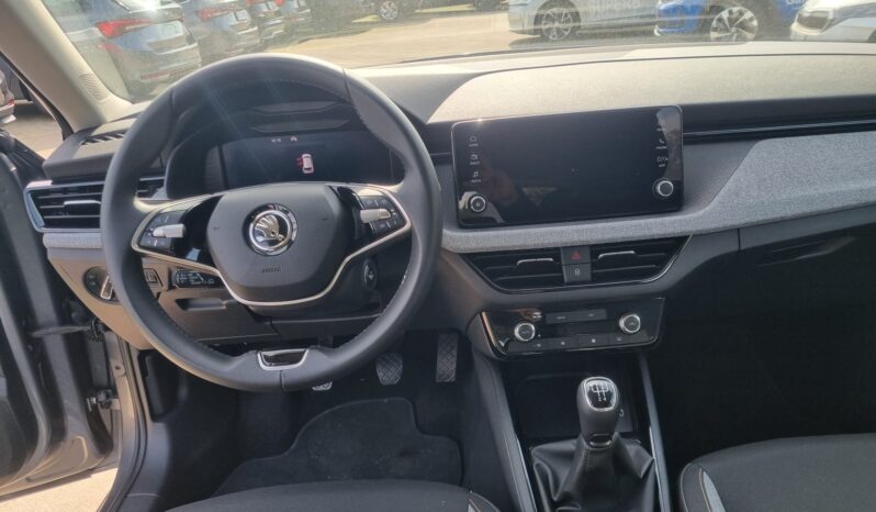 
								Skoda Kamiq 1.0cc TSI 95cv Selection full									