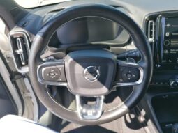 
										VOLVO XC40 2.0 D4 191cv AWD Geartronic R-Design full									