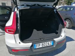 
										VOLVO XC40 2.0 D4 191cv AWD Geartronic R-Design full									